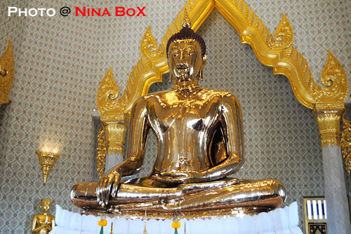 golden-buddha-trimith-temple